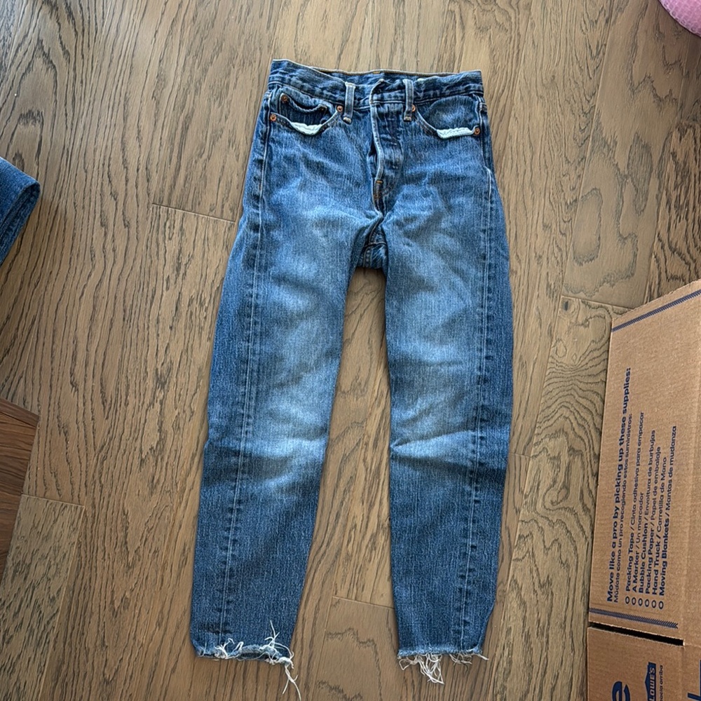 Levi's Blue Straight-Leg High Waisted Jeans with Vintage Distressing